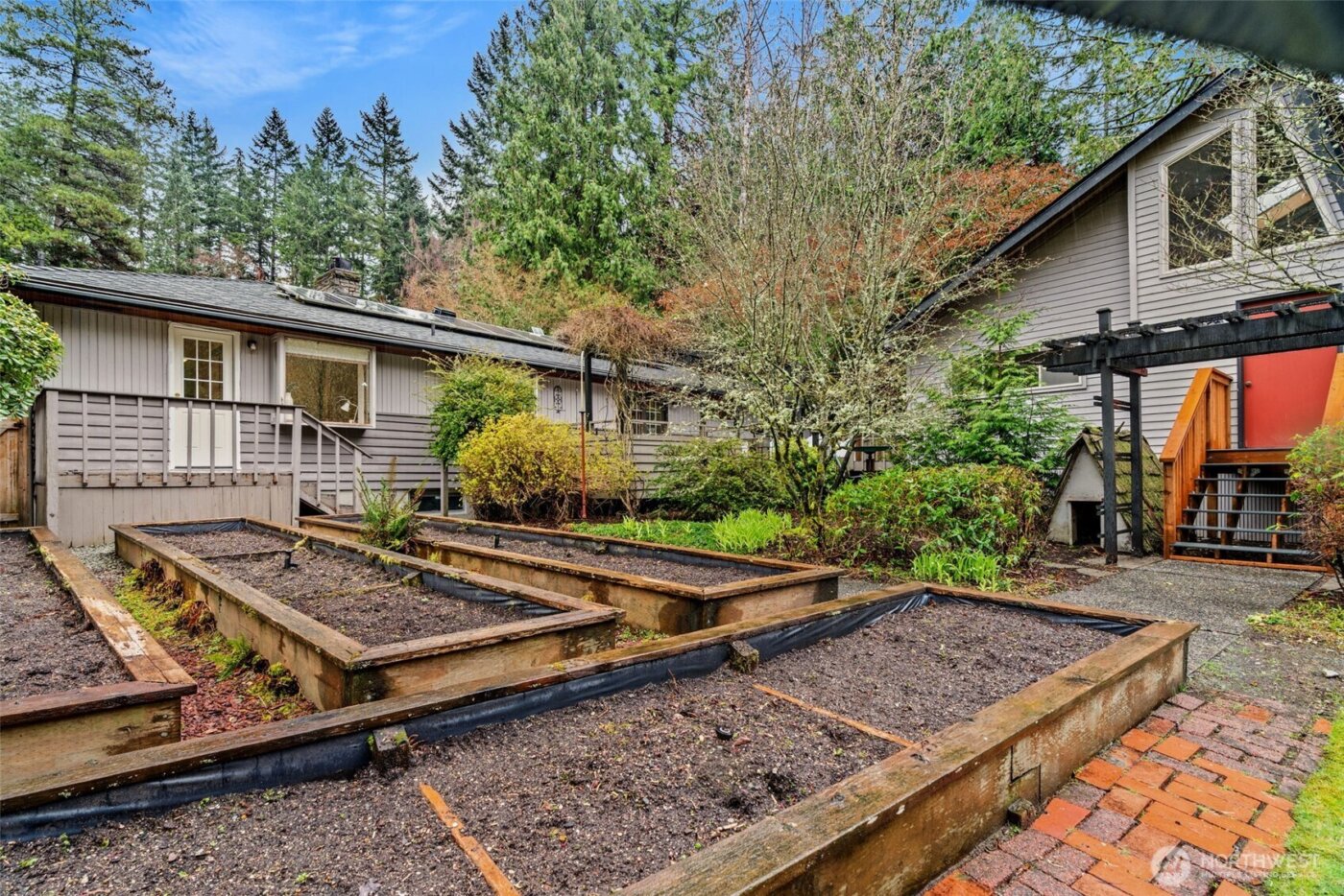 23312 Robin Hood Drive , Edmonds, WA 98020