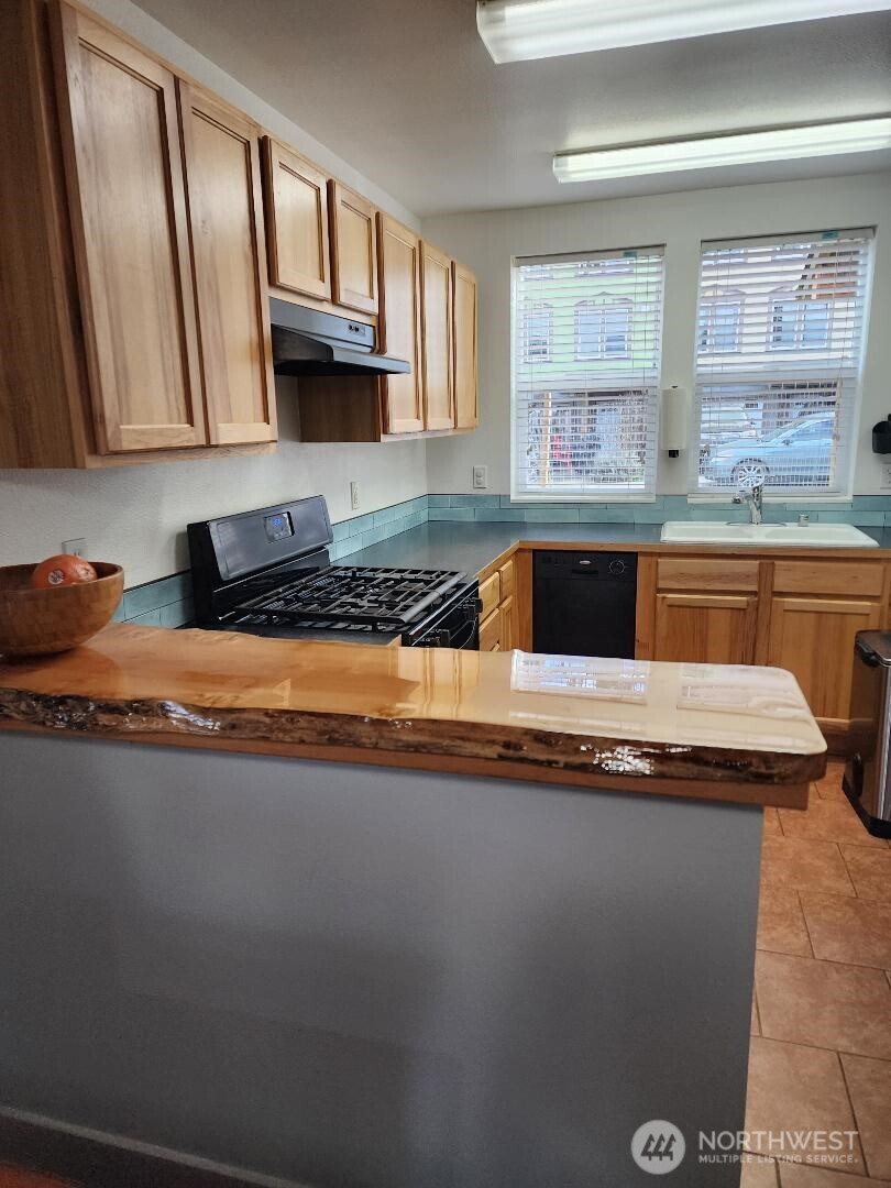 1014 Park Street #2B, Friday Harbor, WA 98250-7506