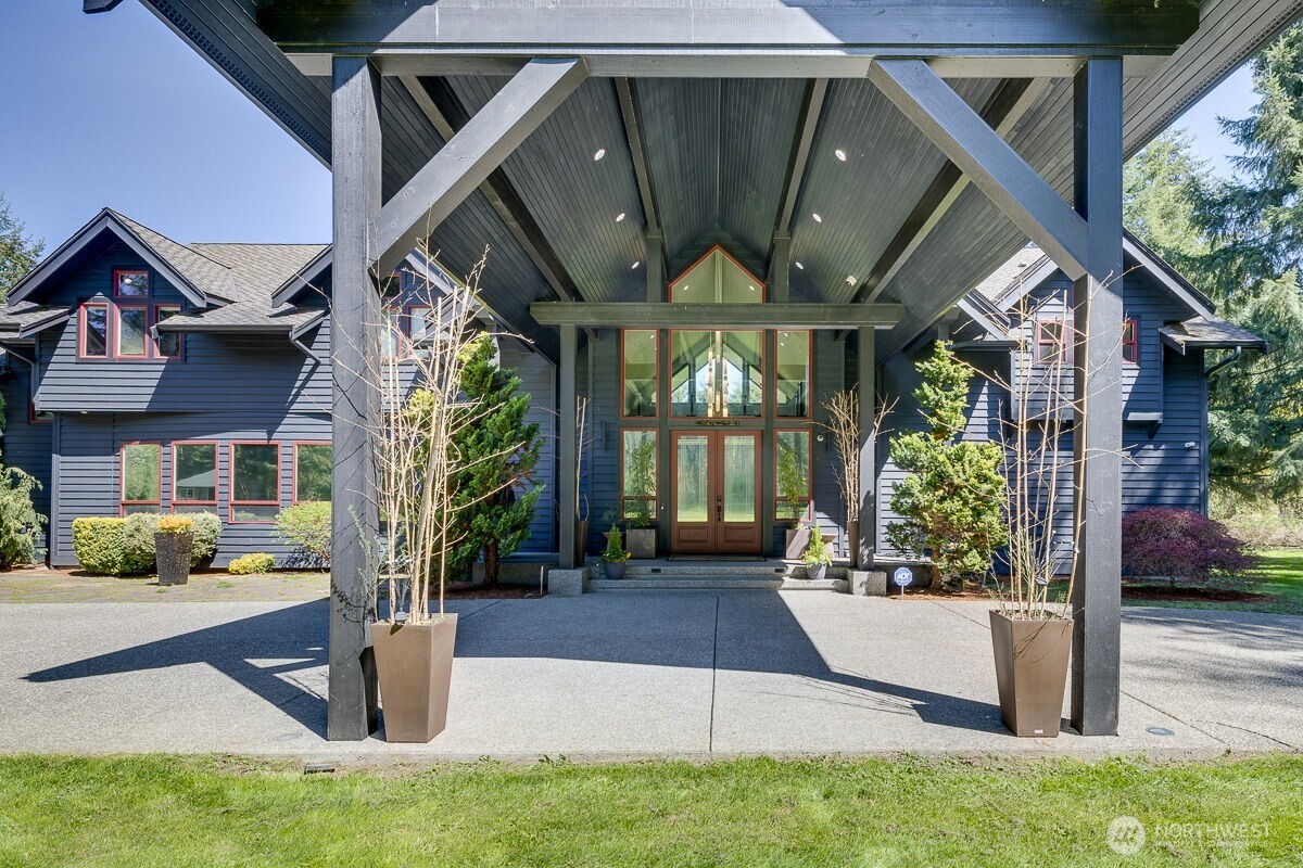 17906 80th Street NE, Granite Falls, WA 98252-9006