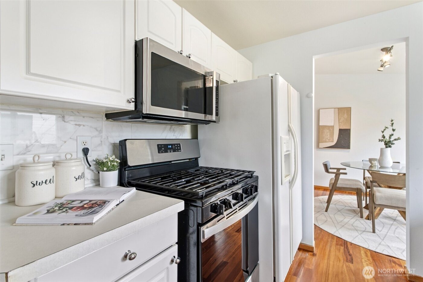 23217 NE 10th Place , Sammamish, WA 98074