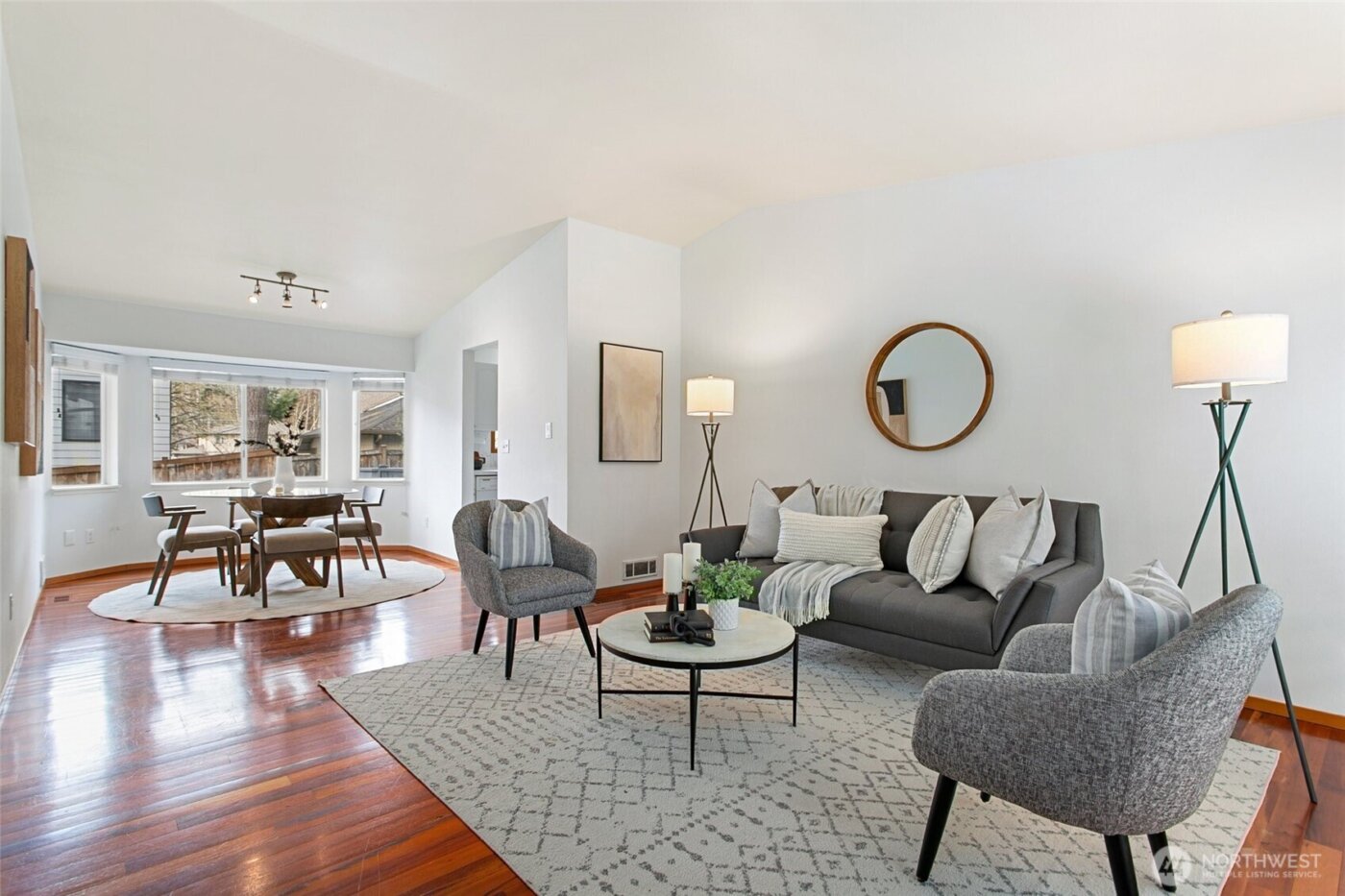 23217 NE 10th Place , Sammamish, WA 98074