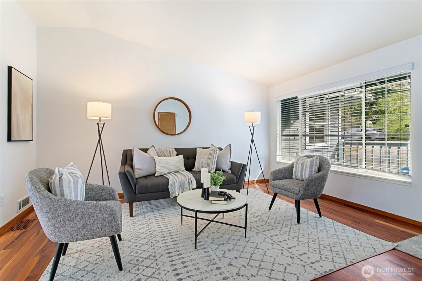 23217 NE 10th Place , Sammamish, WA 98074