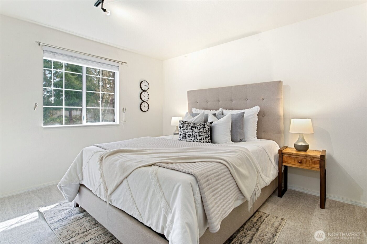 23217 NE 10th Place , Sammamish, WA 98074