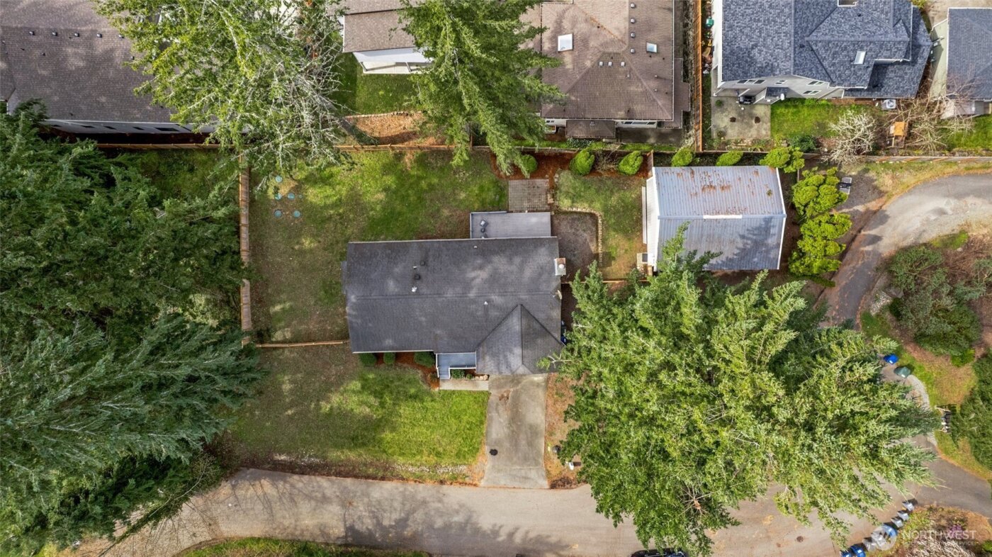 23217 NE 10th Place , Sammamish, WA 98074