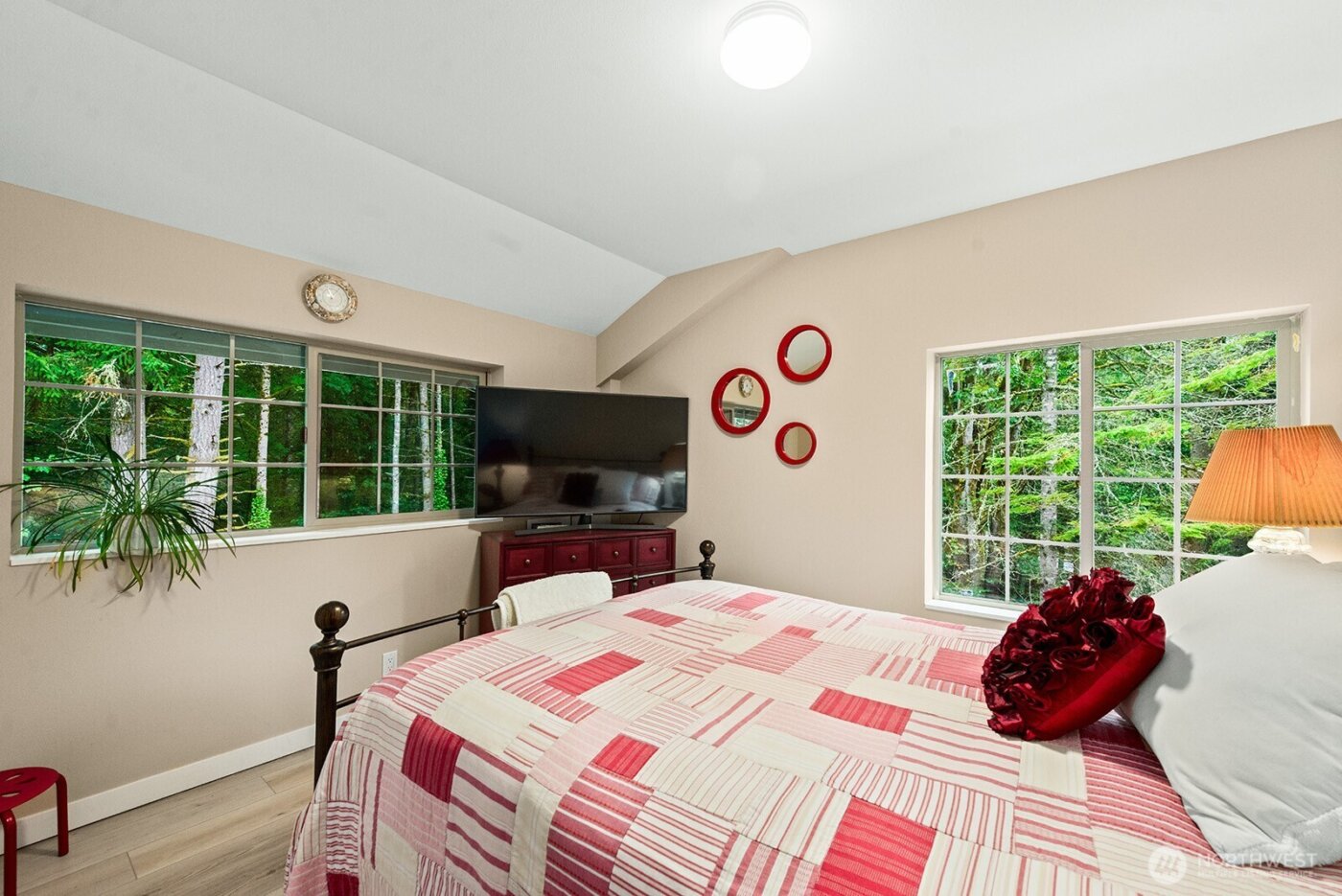 517 NW Old Orchard Way , Poulsbo, WA 98370