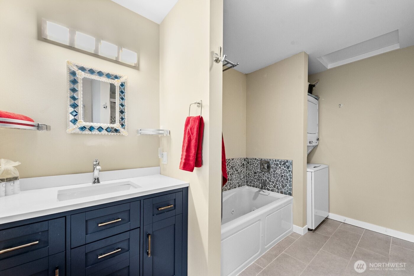 517 NW Old Orchard Way , Poulsbo, WA 98370