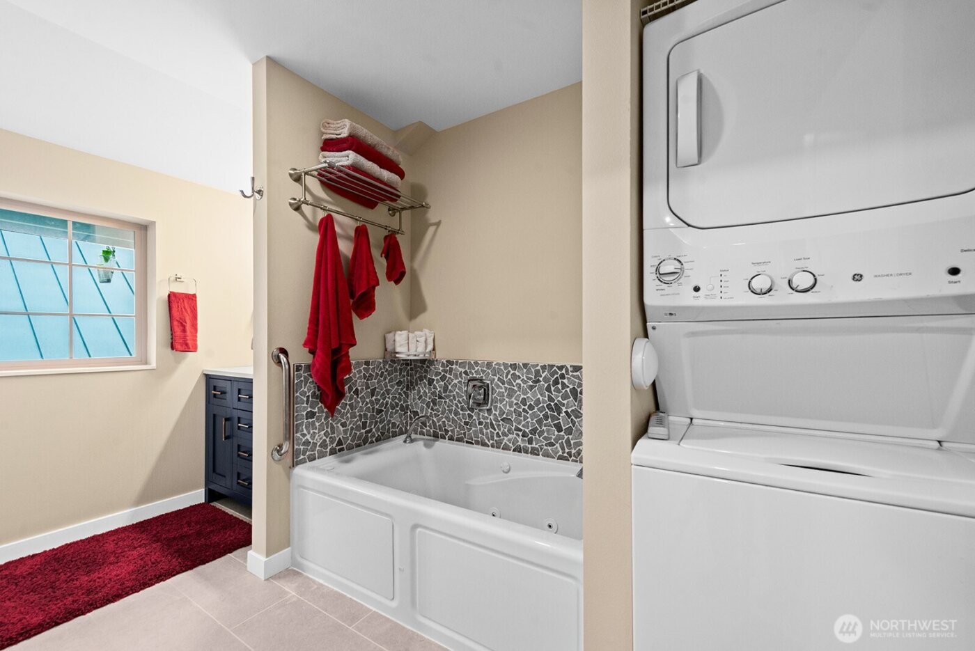 517 NW Old Orchard Way , Poulsbo, WA 98370