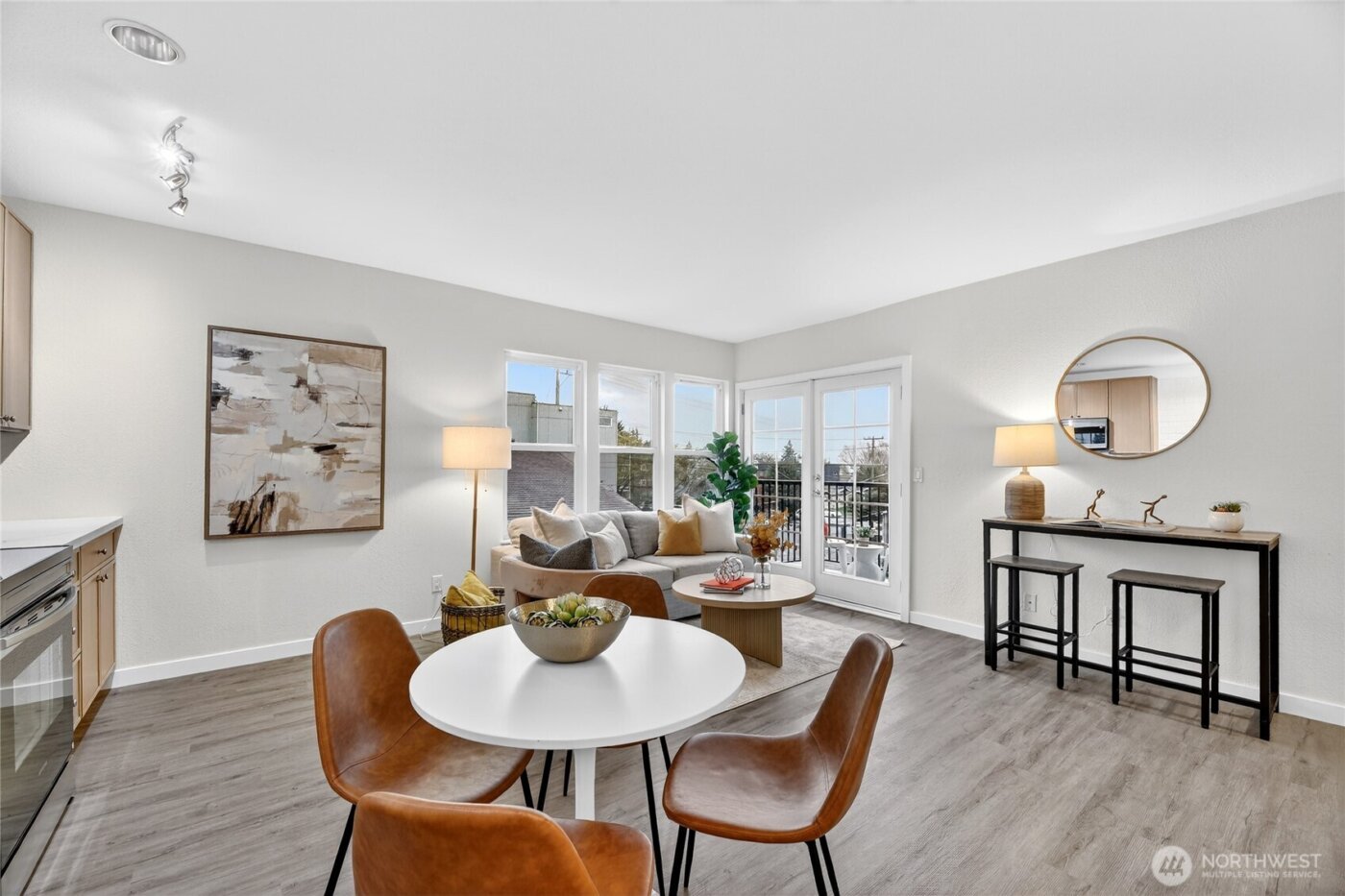 6547 42nd Avenue SW #303, Seattle, WA 98136