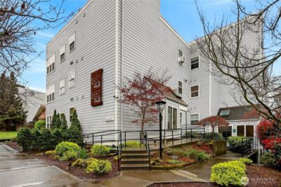 6547 42nd Avenue SW #303, Seattle, WA 98136 - Photo 2