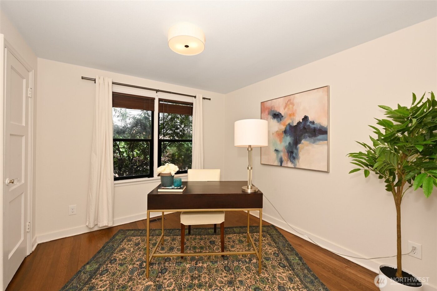 2849 36th Avenue W, Seattle, WA 98199