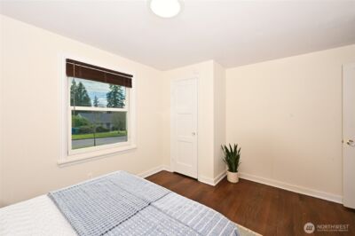 2849 36th Avenue W, Seattle, WA 98199 - Photo 21