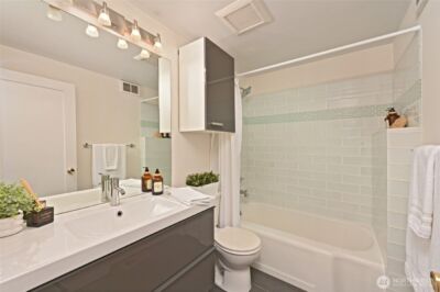 2849 36th Avenue W, Seattle, WA 98199 - Photo 22