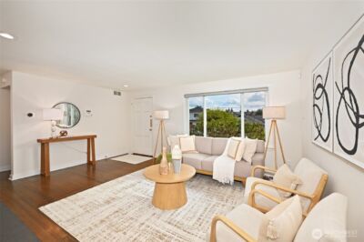 2849 36th Avenue W, Seattle, WA 98199 - Photo 8