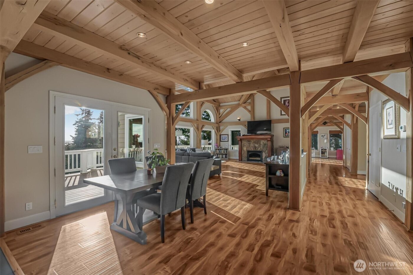 528 Waynes Ridge Circle , Camano Island, WA 98282