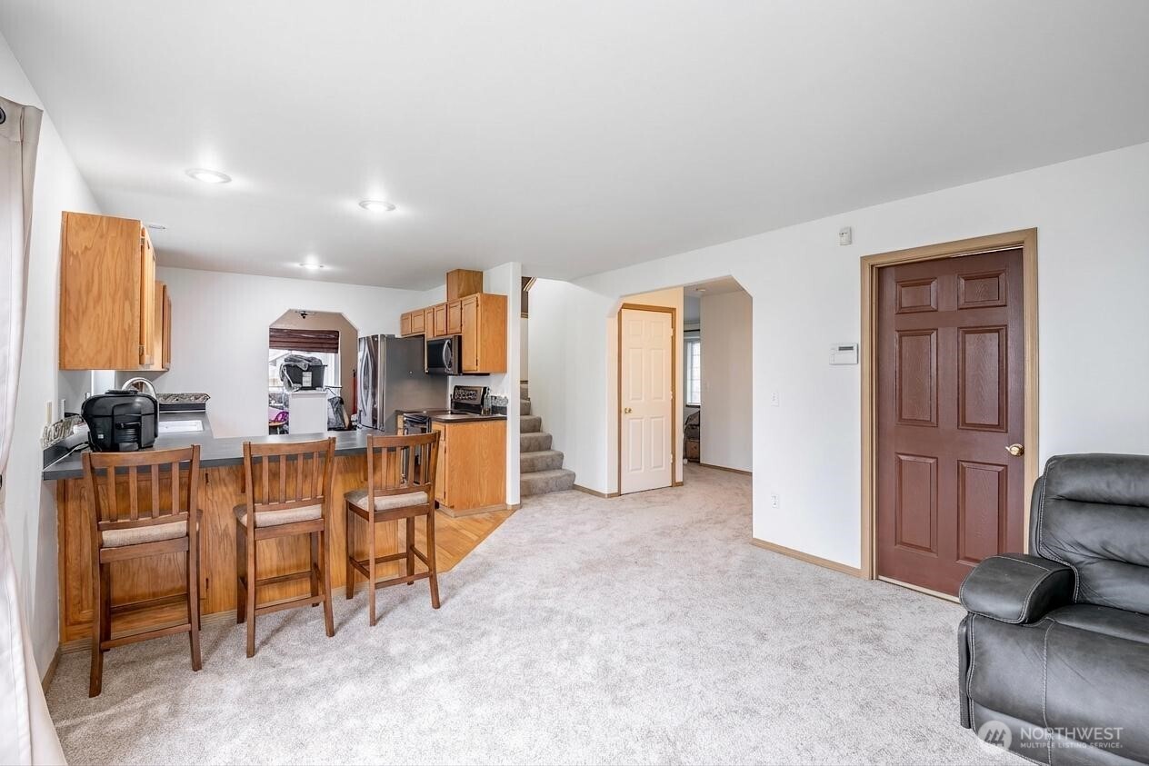 11008 184th Avenue , Bonney Lake, WA 98391