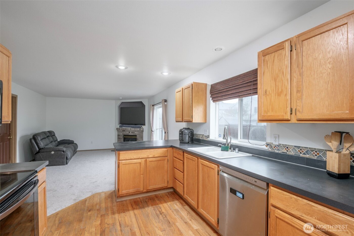 11008 184th Avenue , Bonney Lake, WA 98391