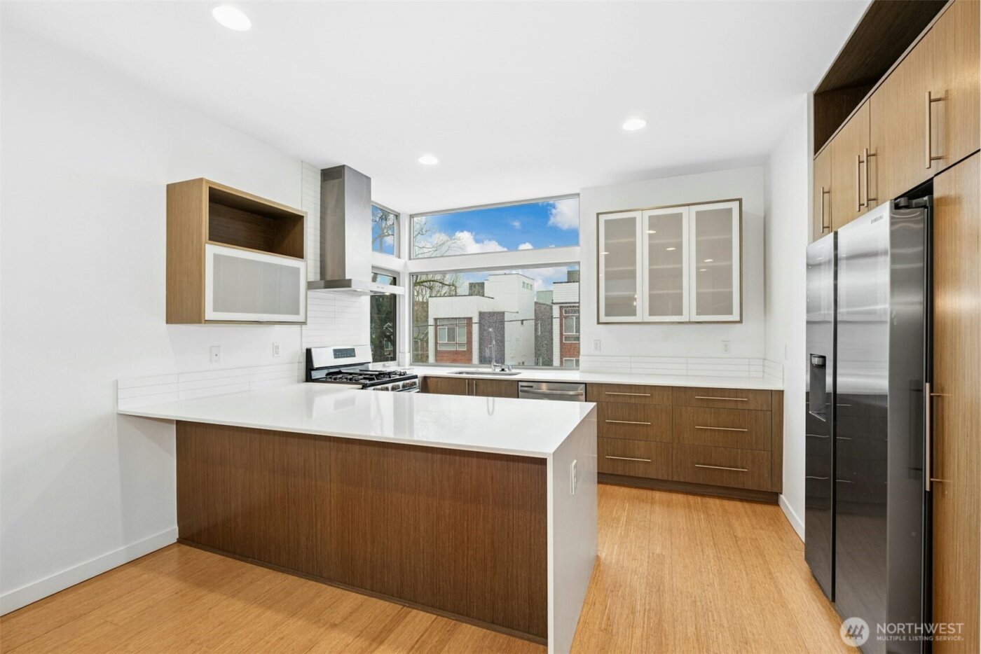 2114 E James Street , Seattle, WA 98122