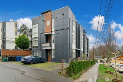 2114 E James Street , Seattle, WA 98122 - Photo 2