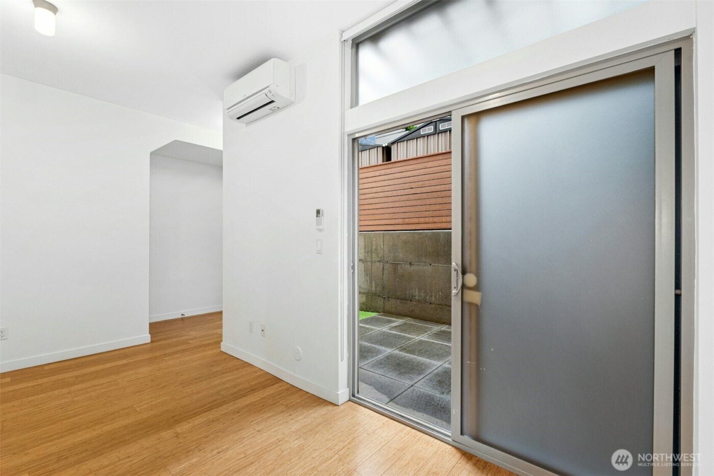 2114 E James Street , Seattle, WA 98122