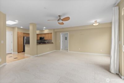 925 110th Avenue NE #PH05, Bellevue, WA 98004 - Photo 11