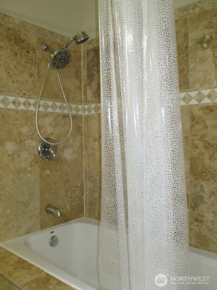 160 S Port Loop SW, Ocean Shores, WA 98569