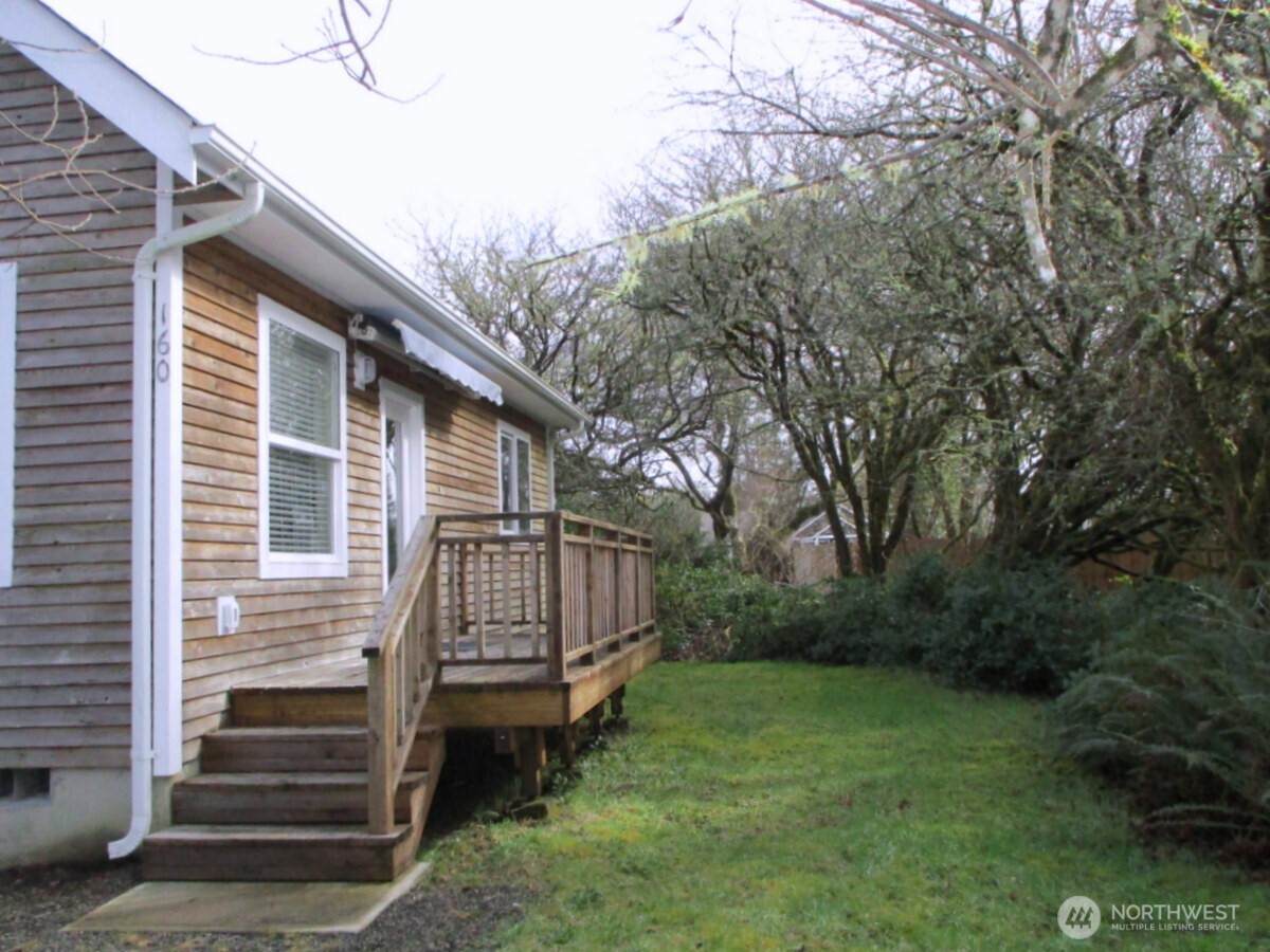 160 S Port Loop SW, Ocean Shores, WA 98569