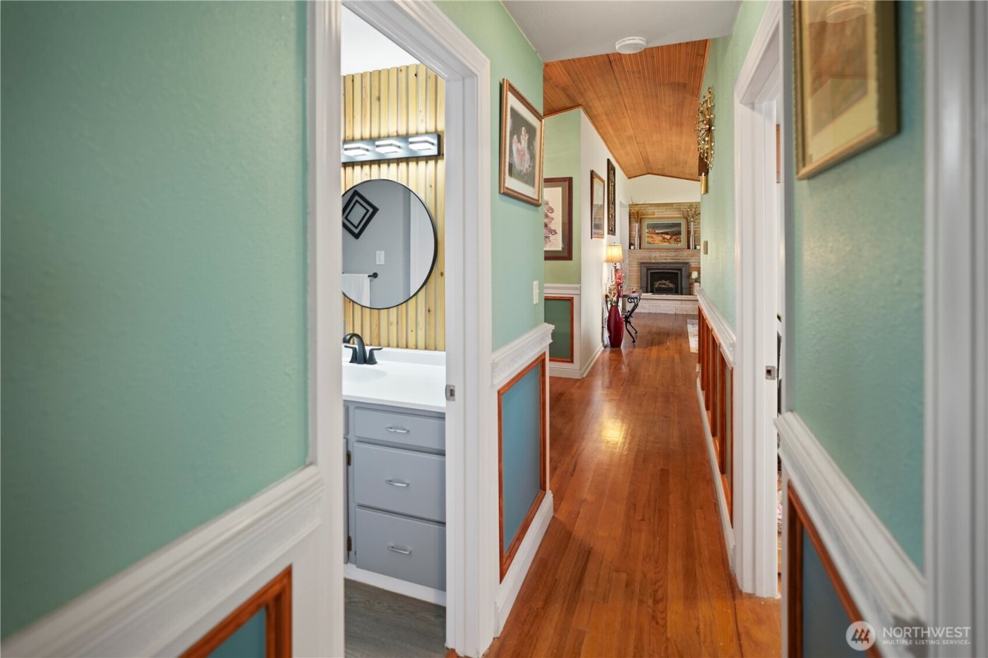 4059 NE Dunn Street , Moses Lake, WA 98837