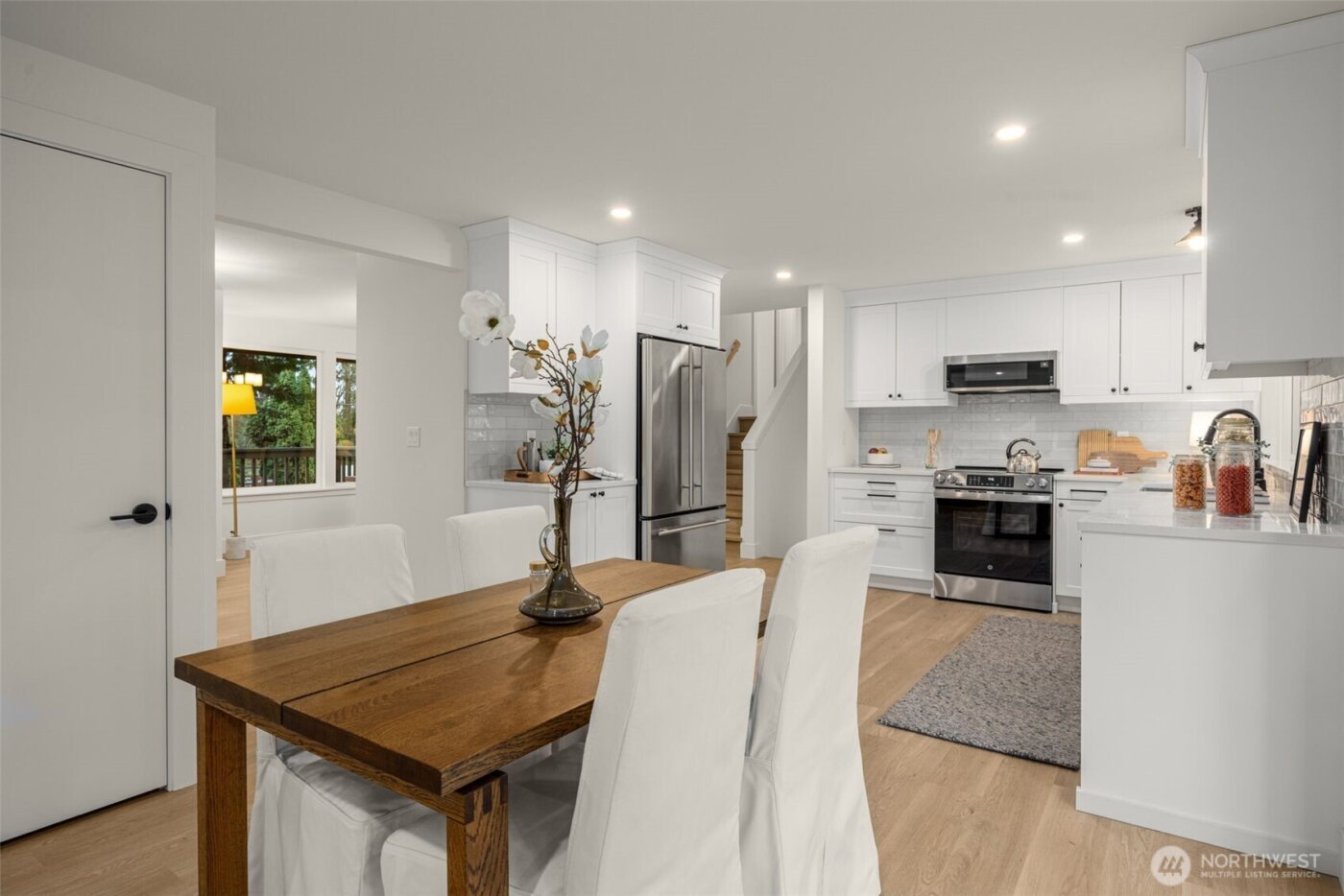 18843 168th Avenue NE, Woodinville, WA 98072