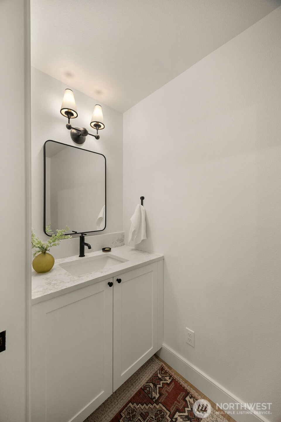 18843 168th Avenue NE, Woodinville, WA 98072