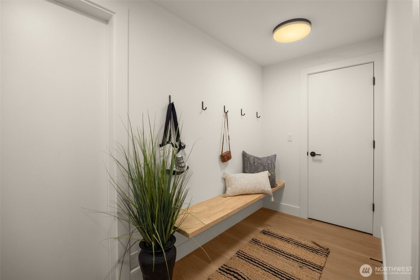 18843 168th Avenue NE, Woodinville, WA 98072