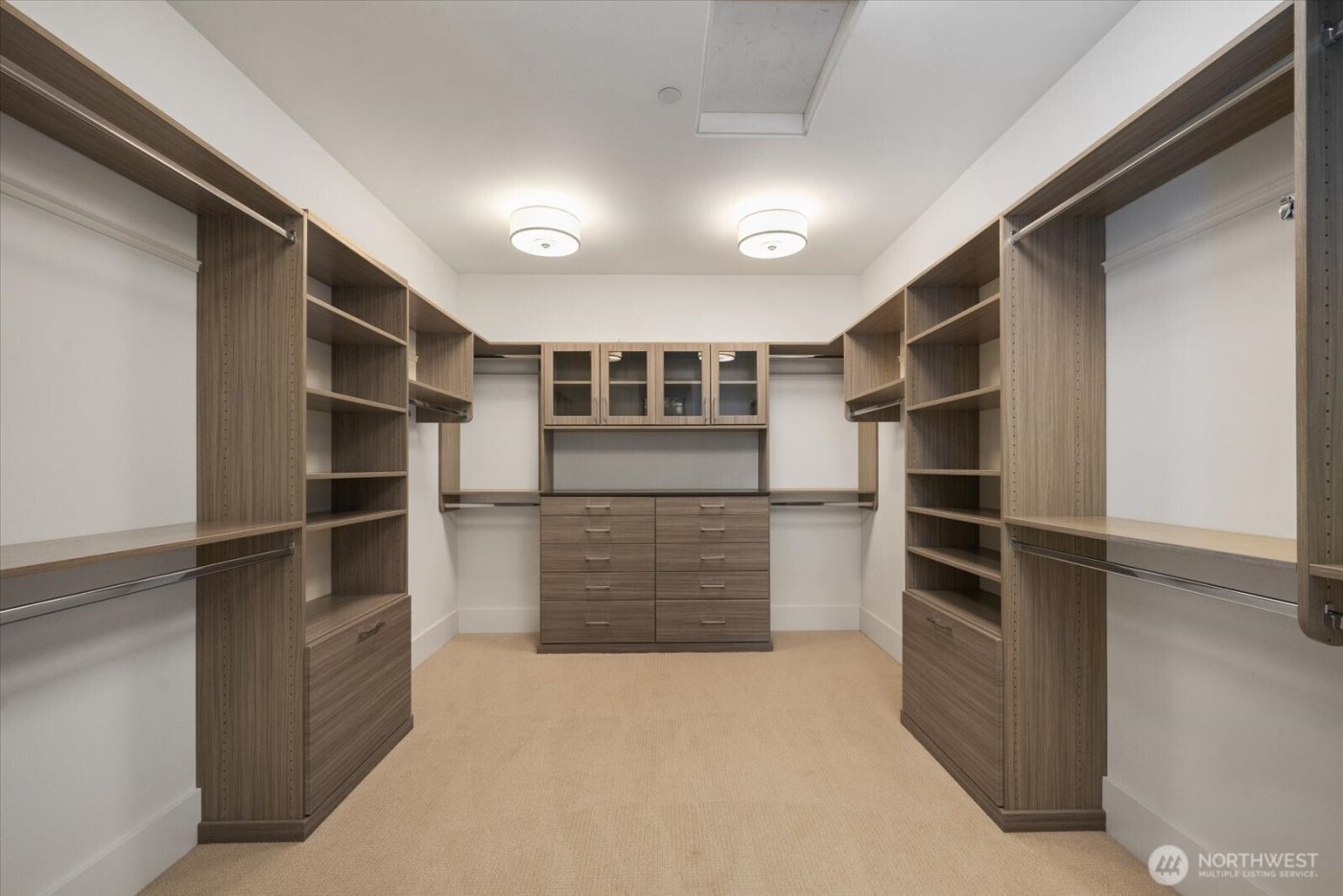 10924 SE 24th Place , Bellevue, WA 98004