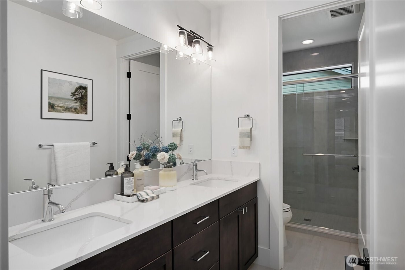 10924 SE 24th Place , Bellevue, WA 98004