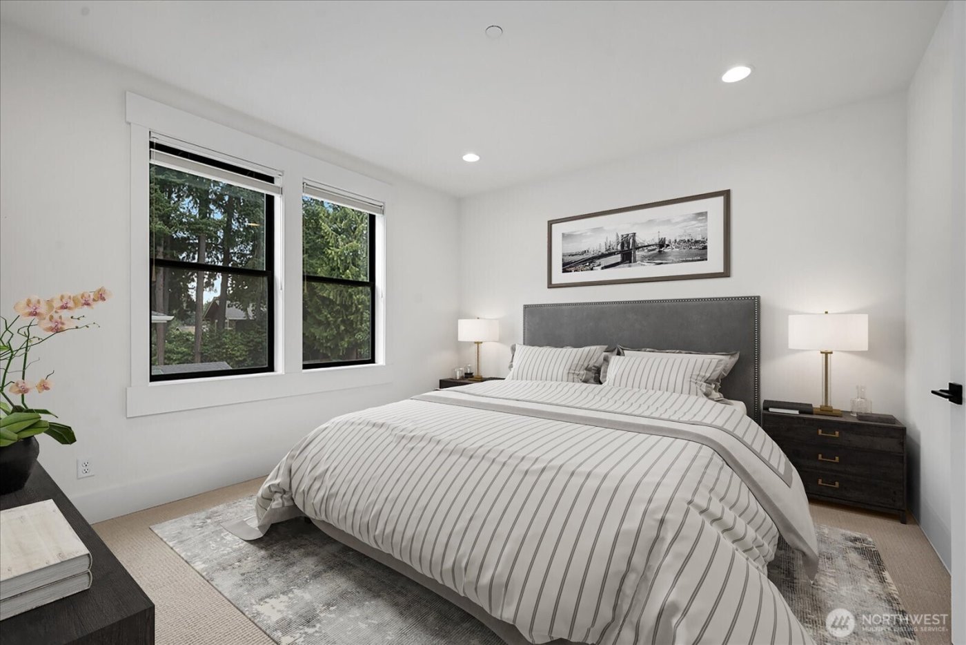 10924 SE 24th Place , Bellevue, WA 98004