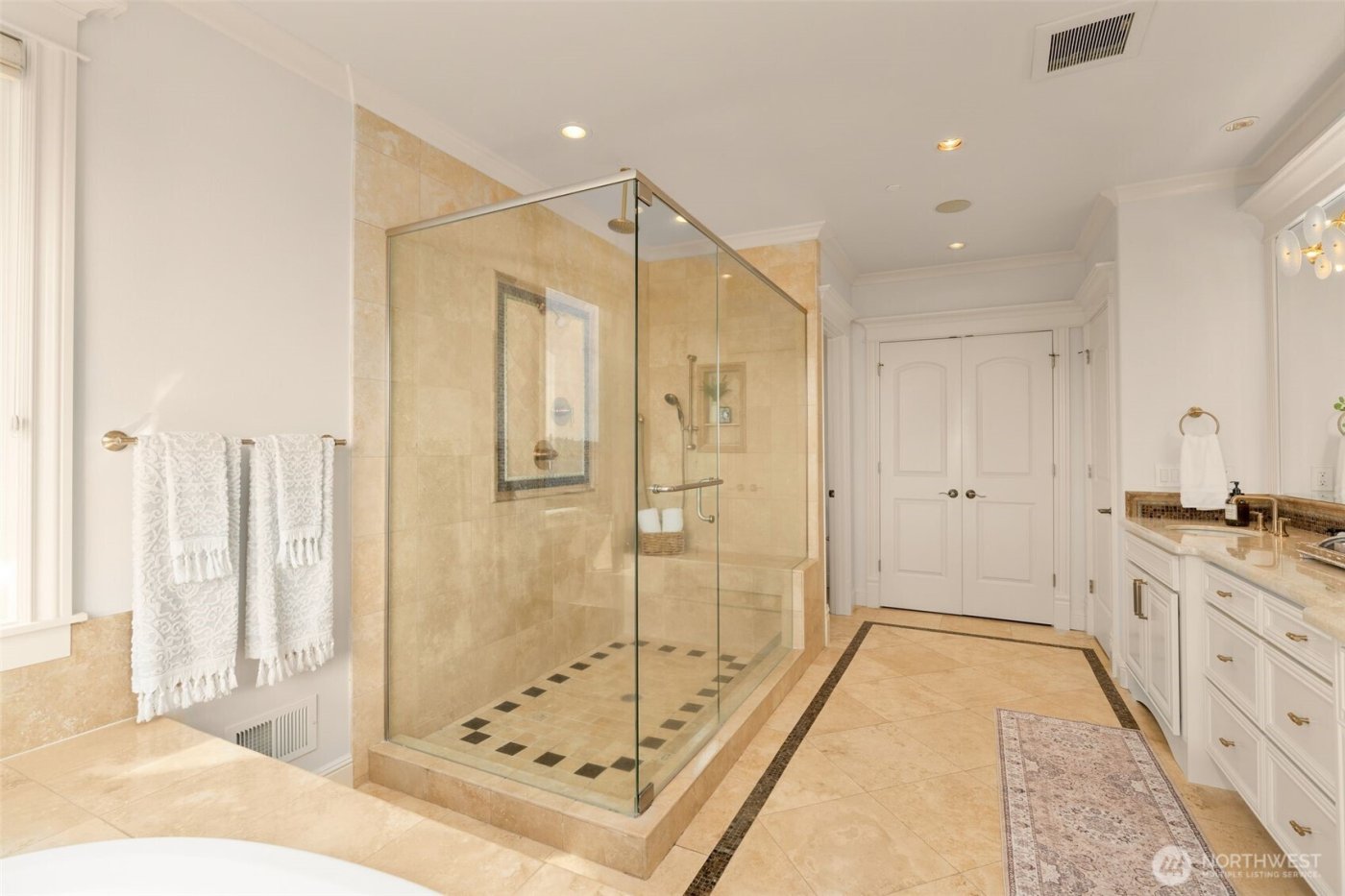 410 8th Avenue W, Kirkland, WA 98033