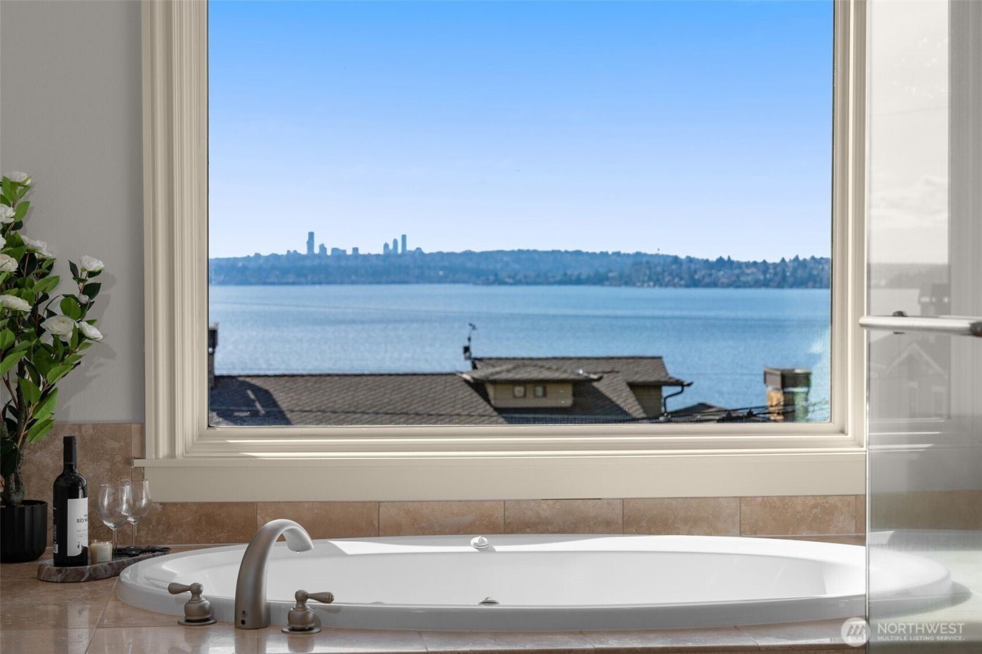 410 8th Avenue W, Kirkland, WA 98033