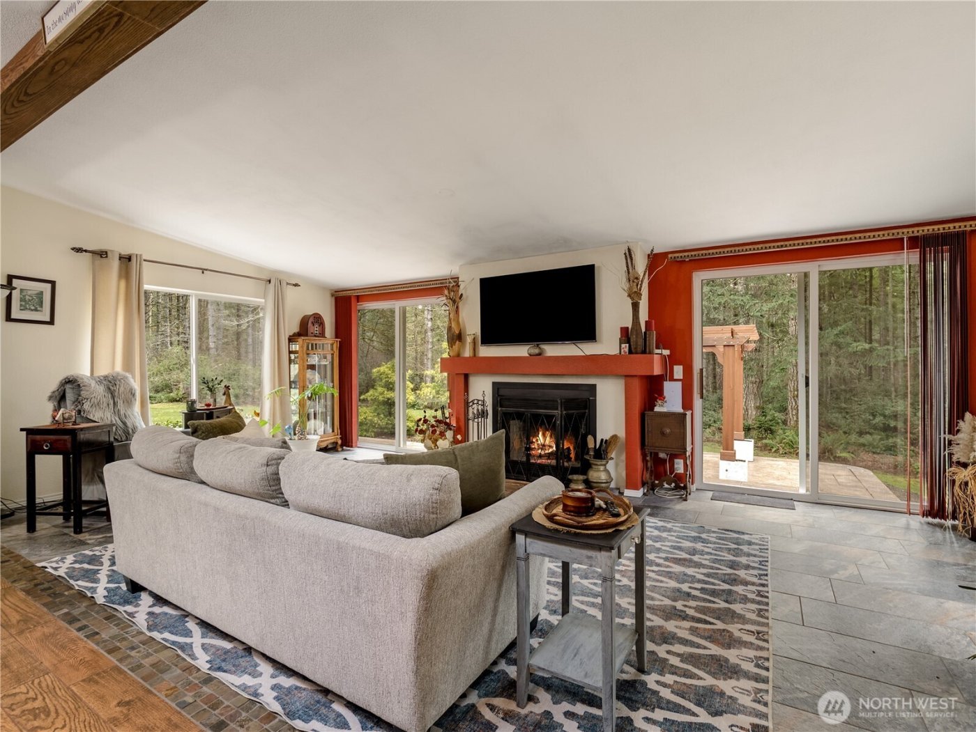 19816 30th Street SW, Lakebay, WA 98349