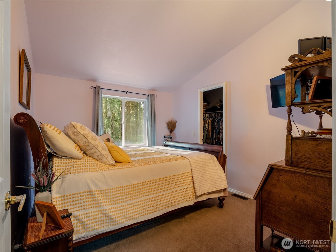 19816 30th Street SW, Lakebay, WA 98349