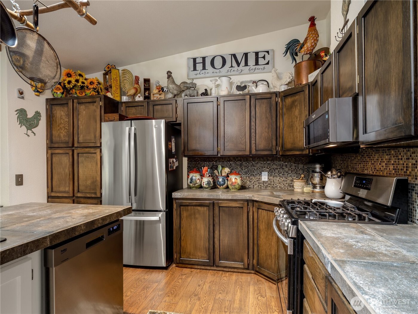 19816 30th Street SW, Lakebay, WA 98349