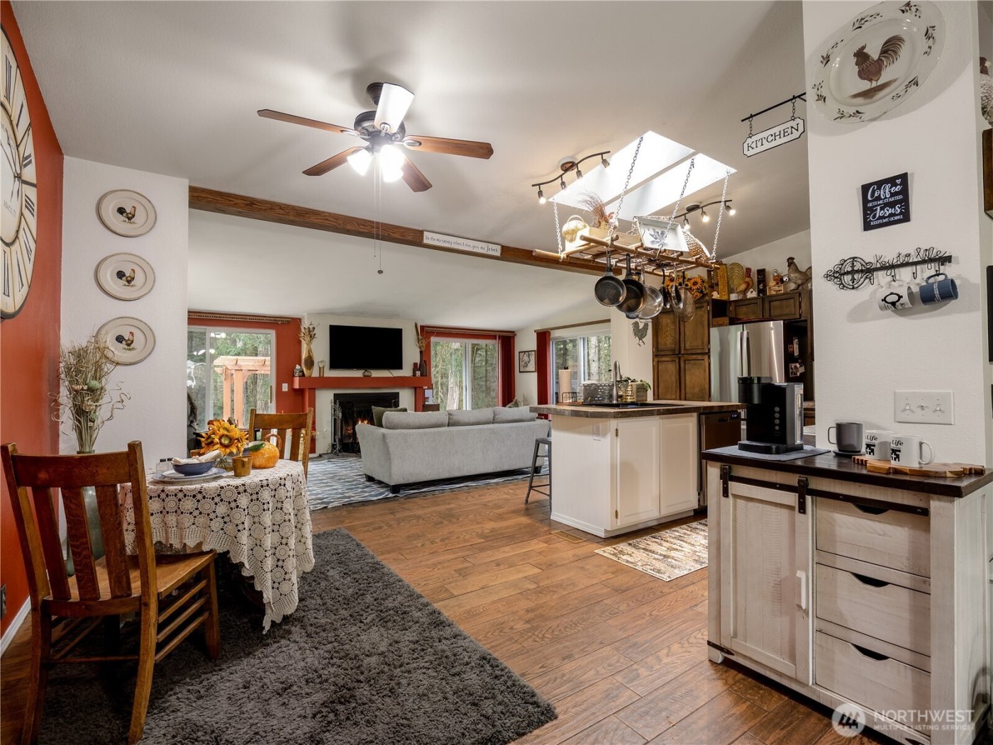 19816 30th Street SW, Lakebay, WA 98349