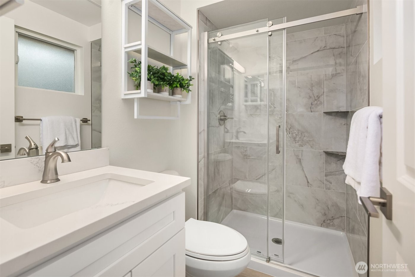 17014 NE 28th Place , Bellevue, WA 98008