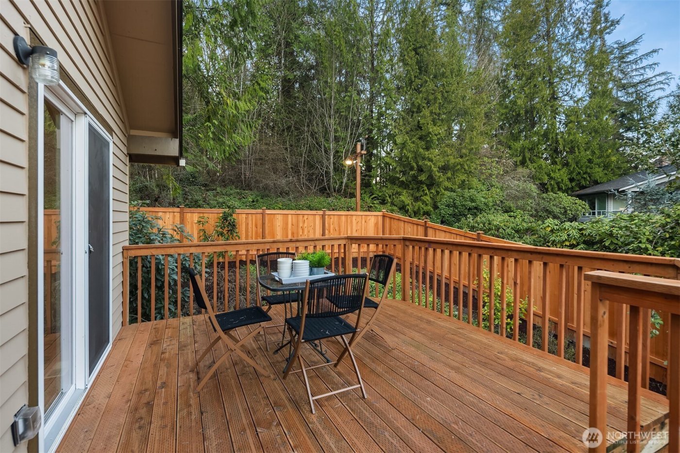 17014 NE 28th Place , Bellevue, WA 98008