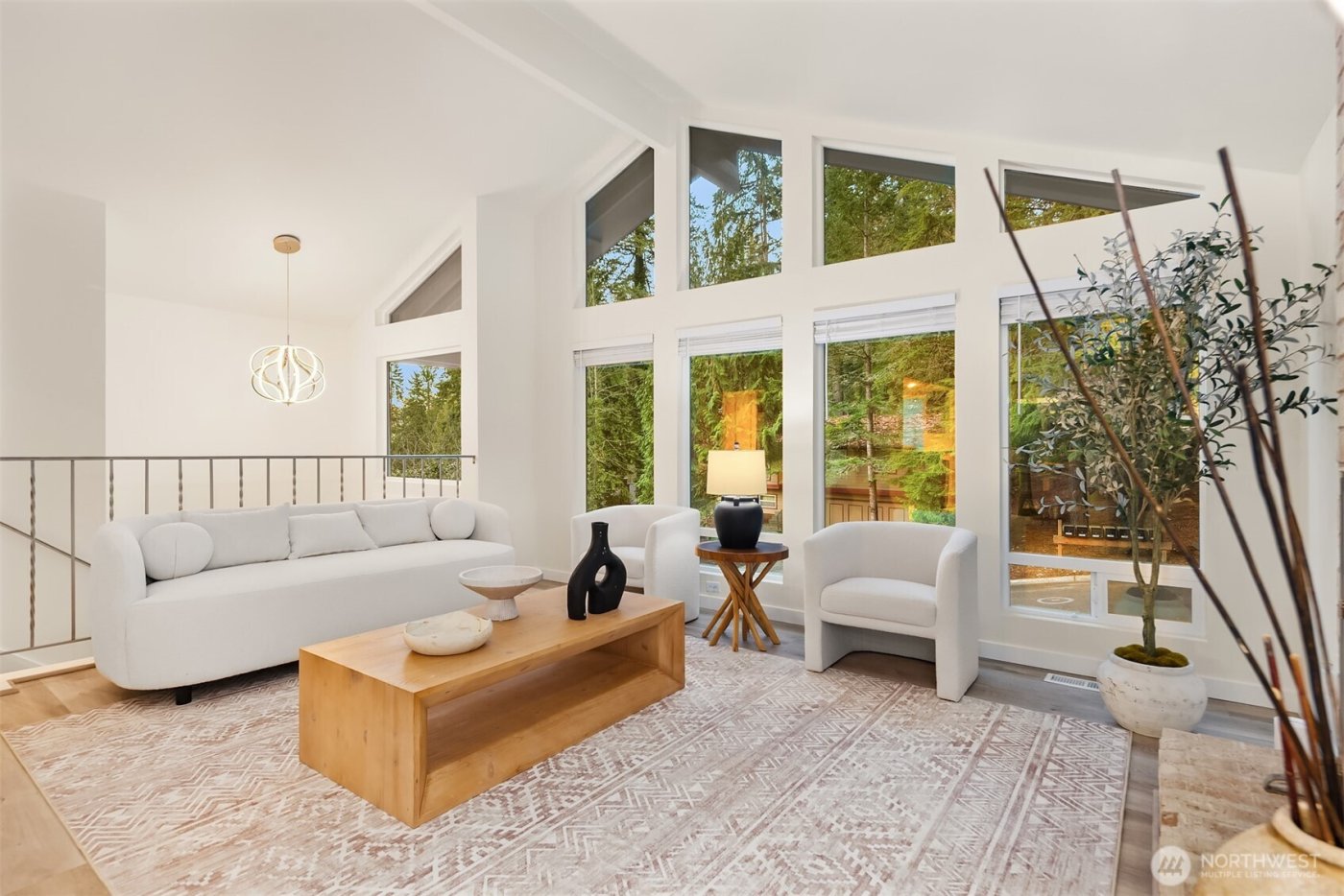 17014 NE 28th Place , Bellevue, WA 98008