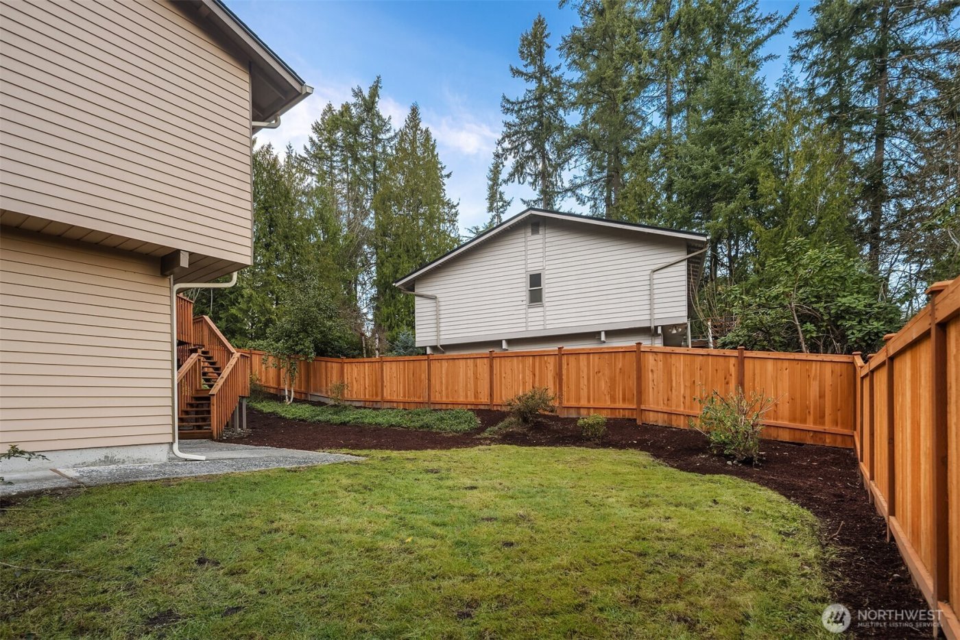 17014 NE 28th Place , Bellevue, WA 98008
