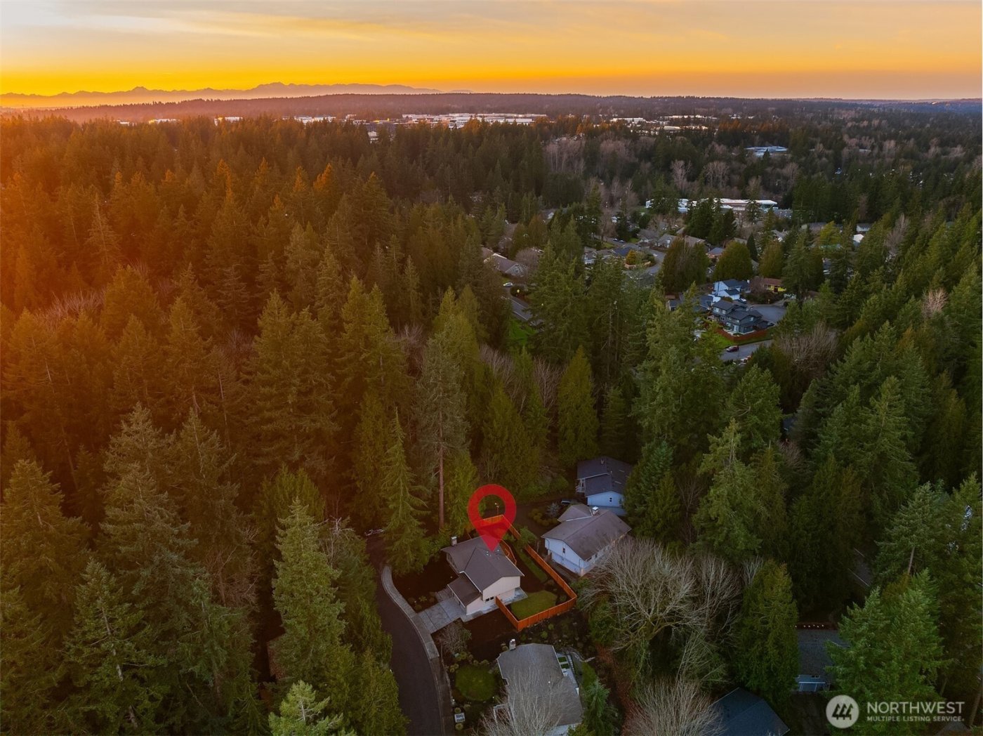 17014 NE 28th Place , Bellevue, WA 98008