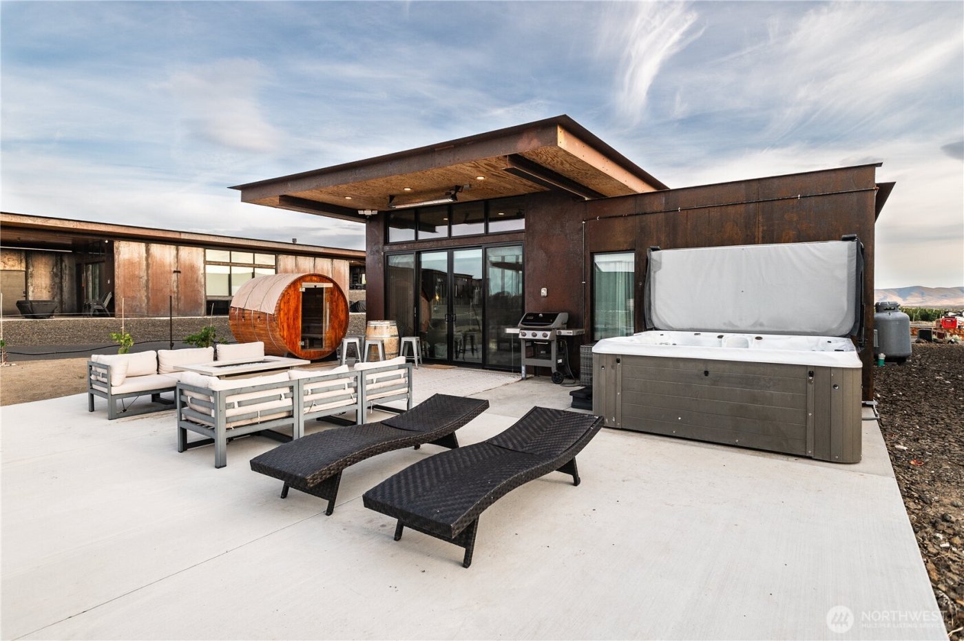 23584 Gorge Loop Drive , Quincy, WA 98848