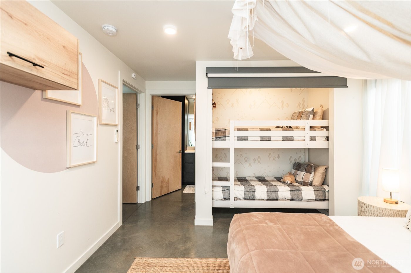 23584 Gorge Loop Drive , Quincy, WA 98848