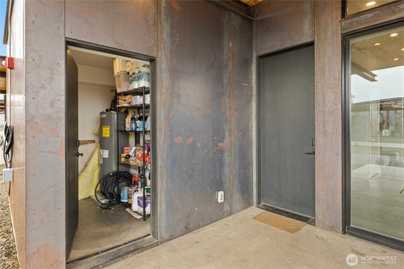 23584 Gorge Loop Drive , Quincy, WA 98848