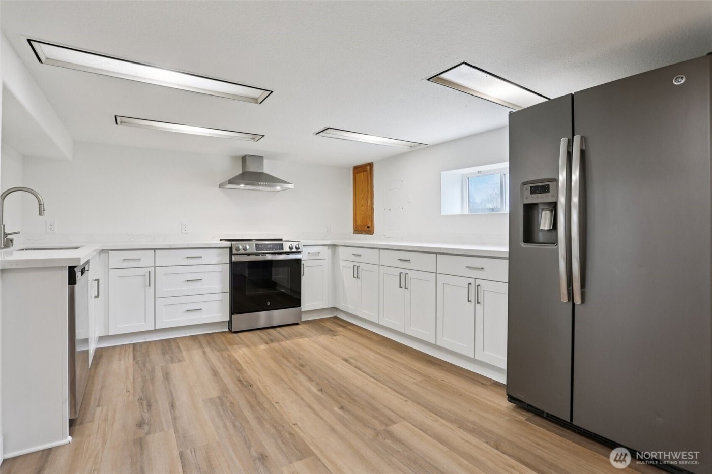 1722 S Cushman Avenue , Tacoma, WA 98405