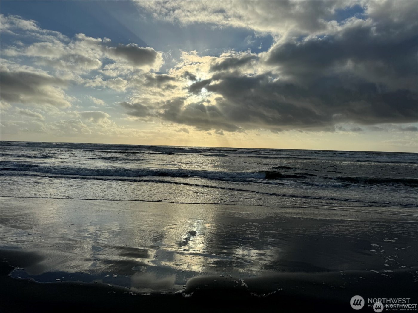 2401 N Washington Street , Long Beach, WA 98631