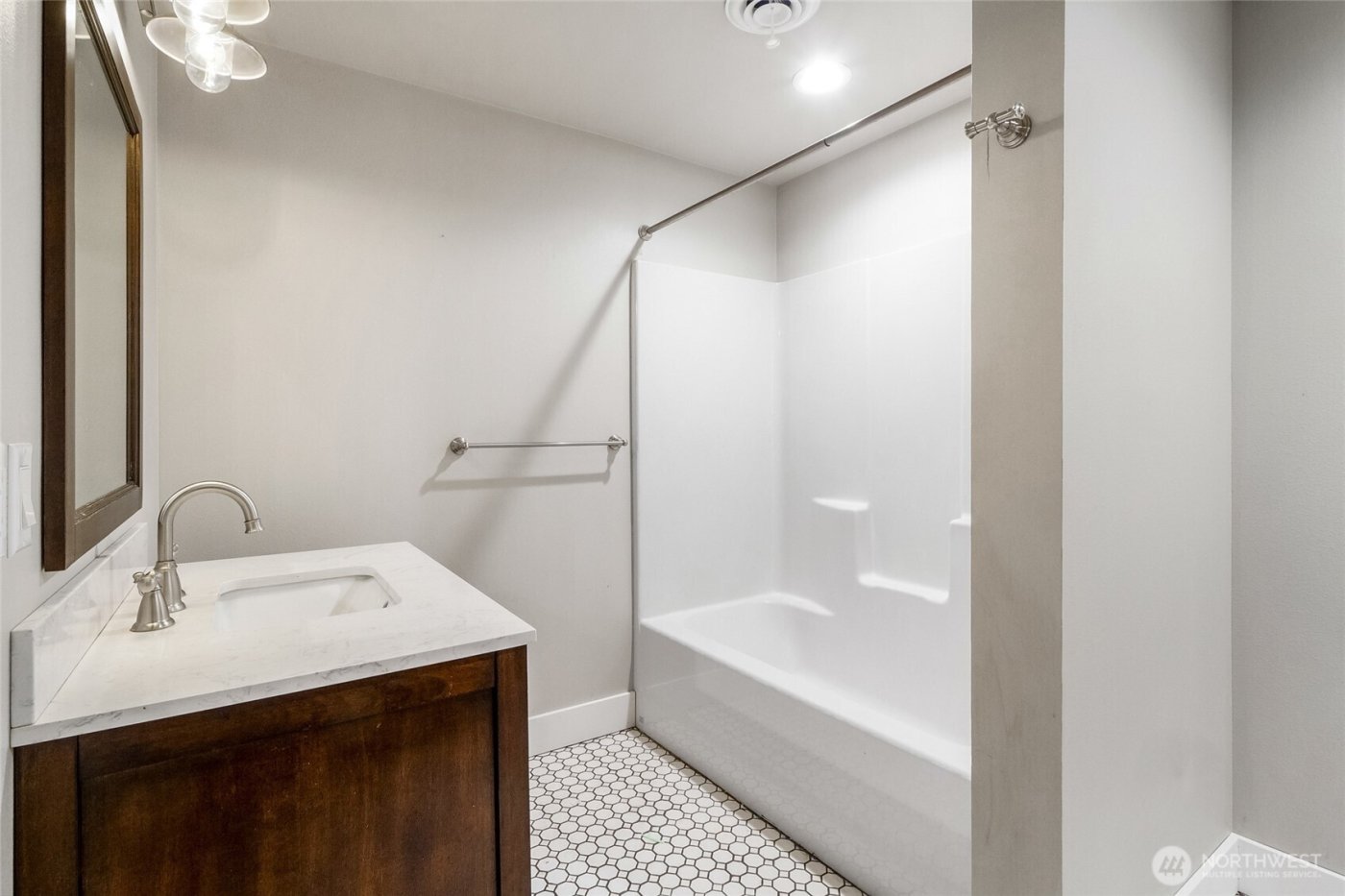 6 Pelican Place SE, Moses Lake, WA 98837